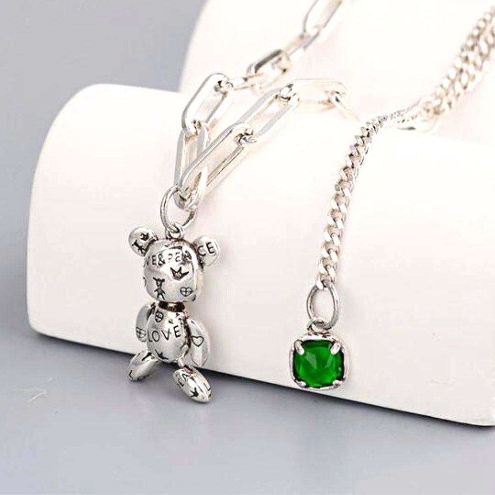 Stamp Bear Necklace for Women / Fashion Elegant Green Zircon Pendant Necklace